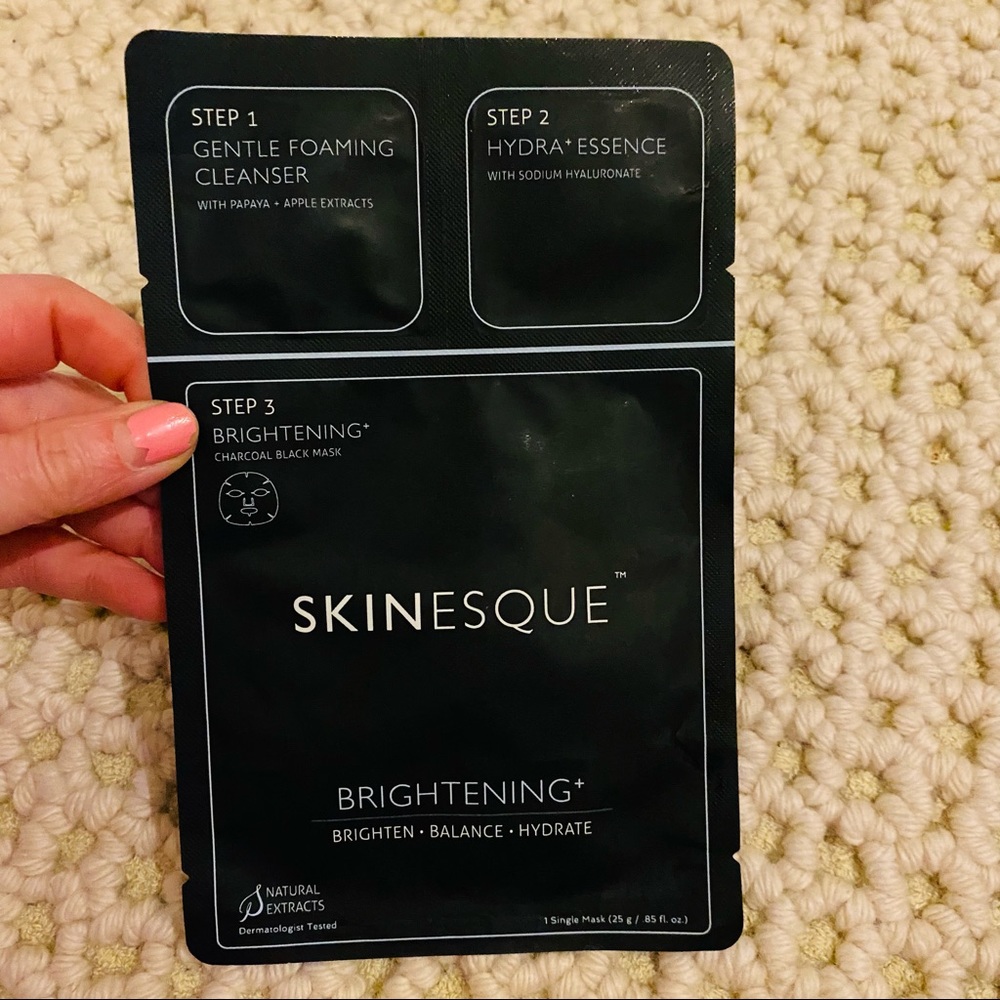 NWT Skinesque Brightening Charcoal 3 Step Mask Experience